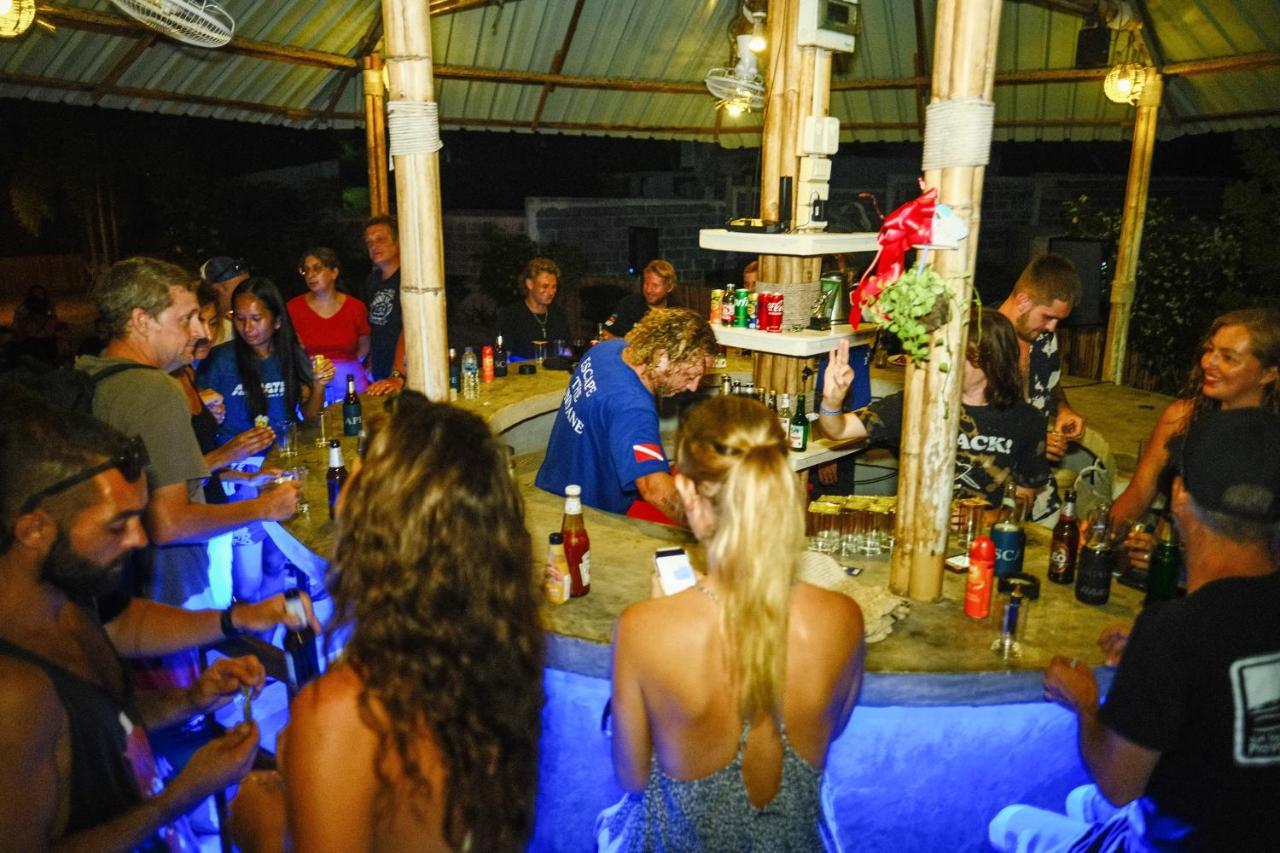 Escape Divers - Jungle Hostel And Dive Centre Ko Tao Exterior foto