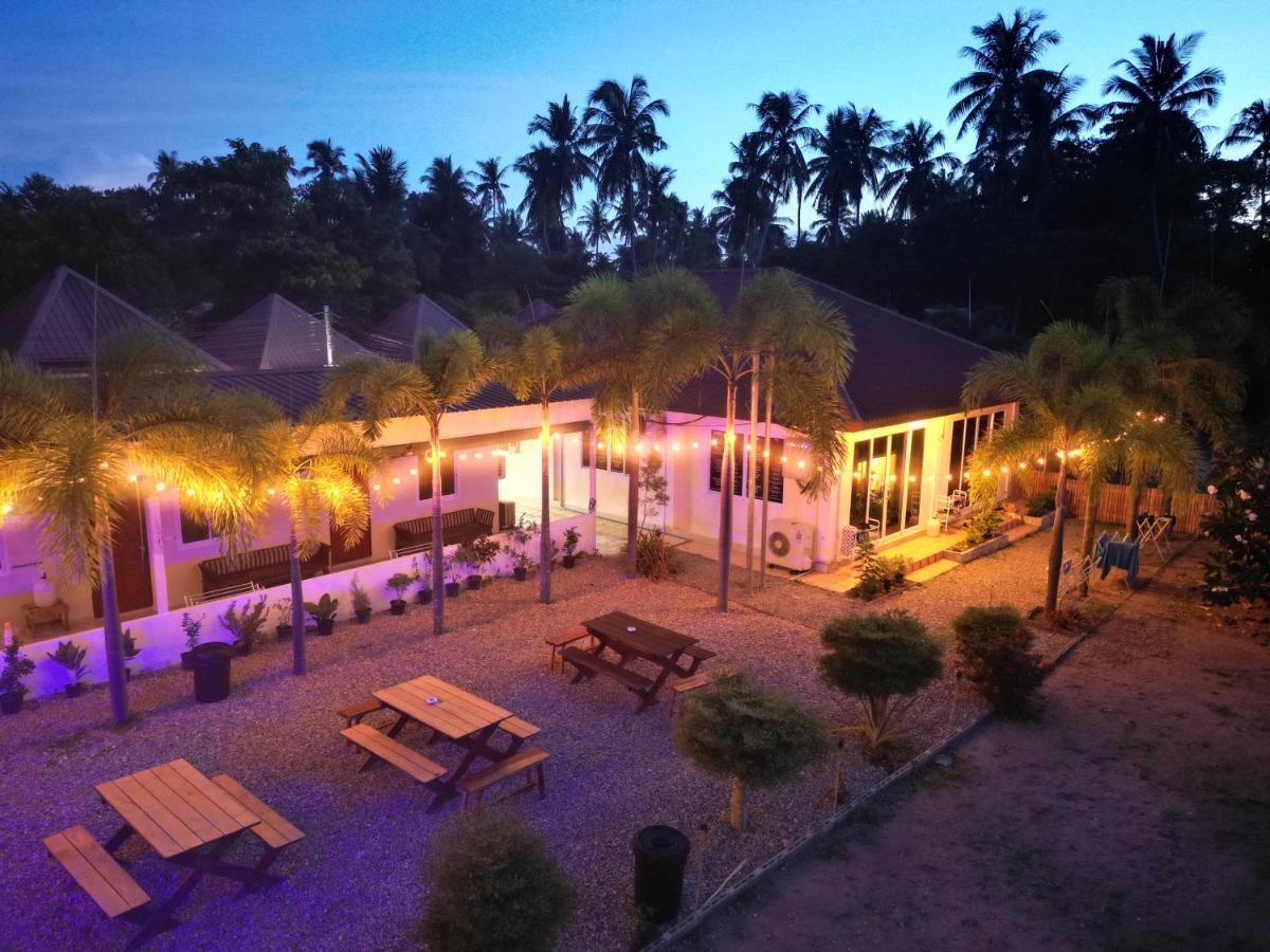 Escape Divers - Jungle Hostel And Dive Centre Ko Tao Exterior foto
